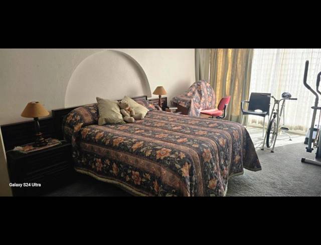 4 BEDROOM HOUSE FOR SALE IN SUNWARD PARK